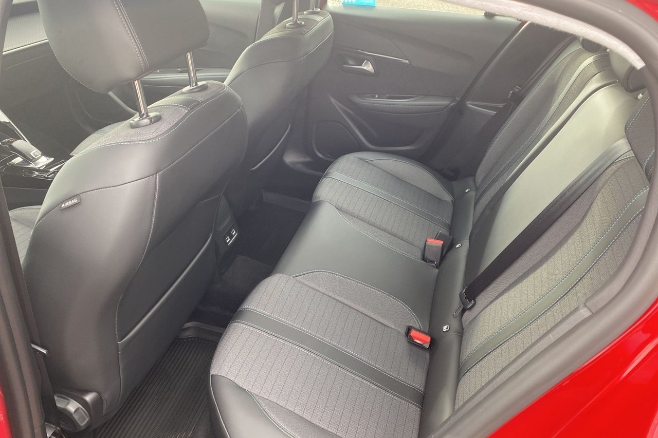 Peugeot 208 2020, bild 7/8