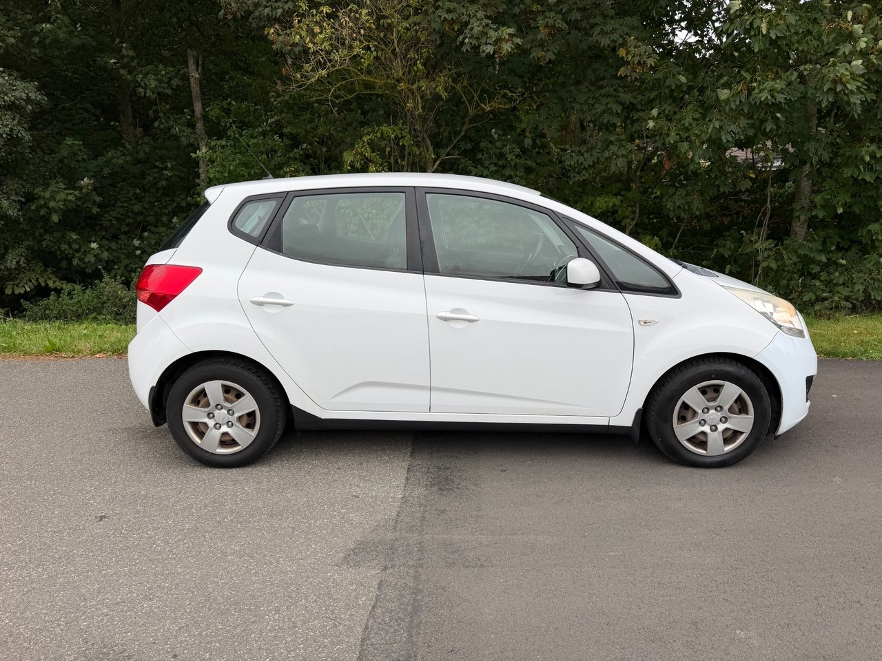 Kia Venga 1.4 CRDi ECO 2010, kuva 2/5