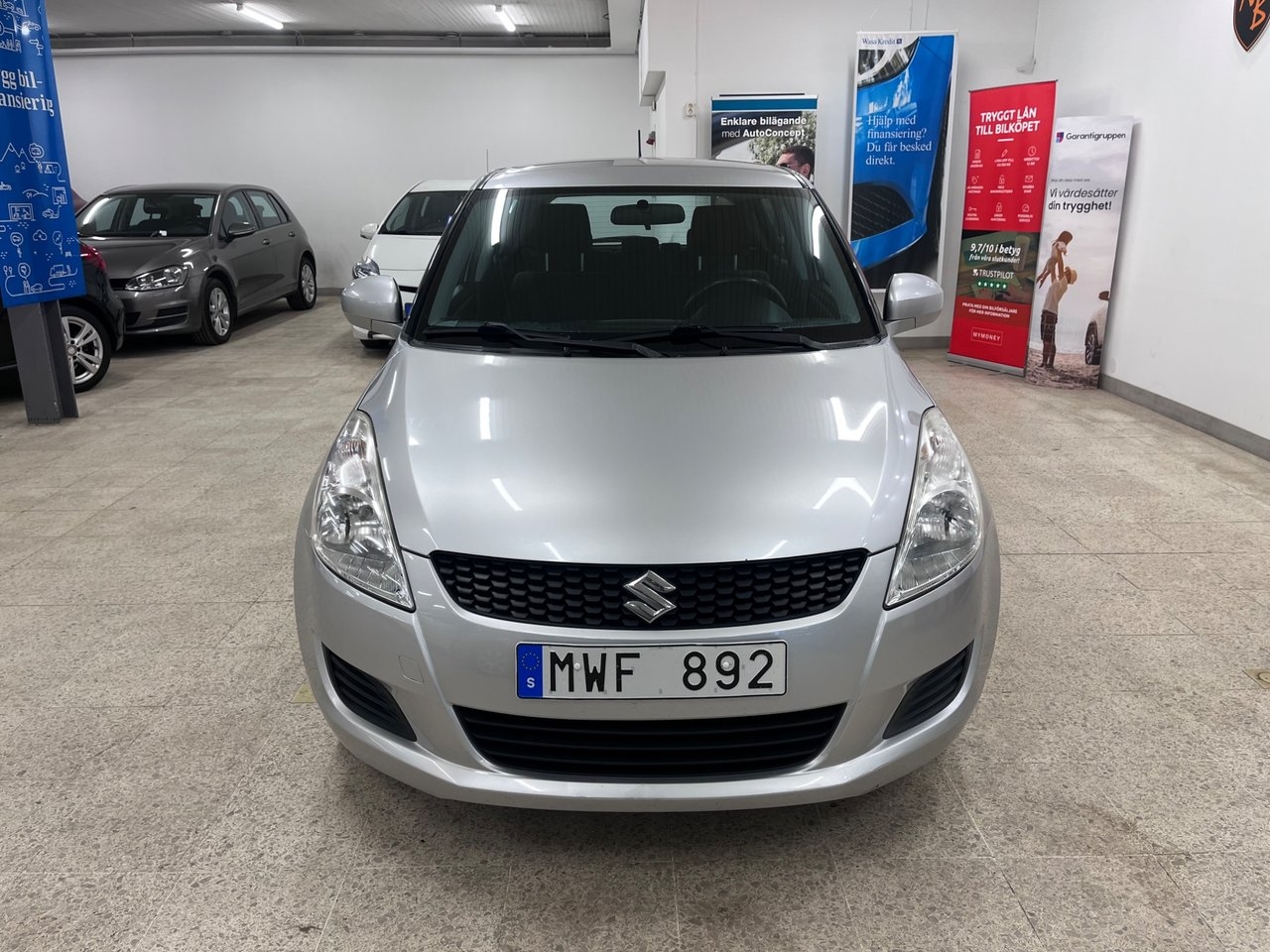 Suzuki Swift 1.2 DOHC 16V VVT 4x4 94hk 2012, bild 2/10