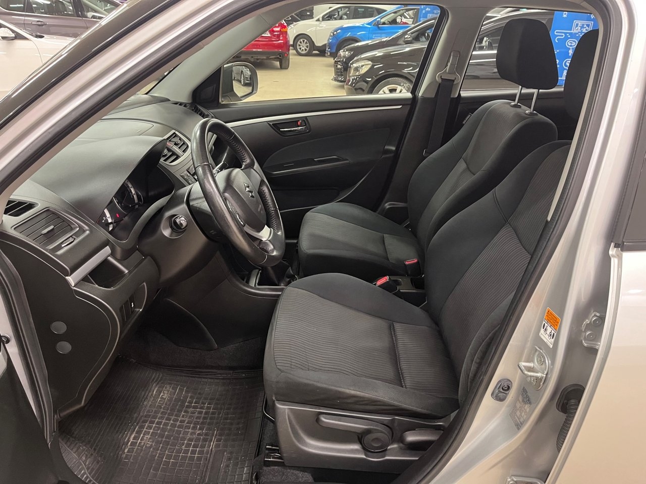 Suzuki Swift 1.2 DOHC 16V VVT 4x4 94hk 2012, bild 7/10