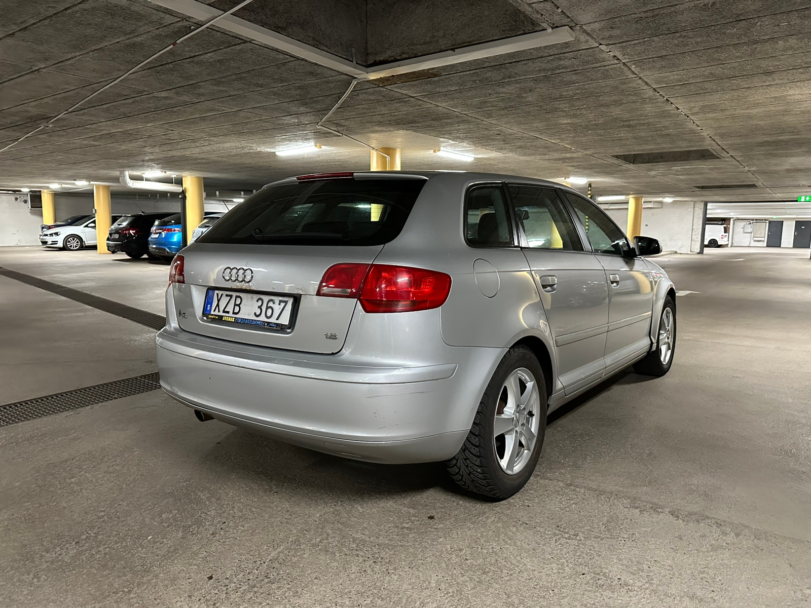 Audi A3 Sportback 1.6 8v Manuell 2007, bild 2/8