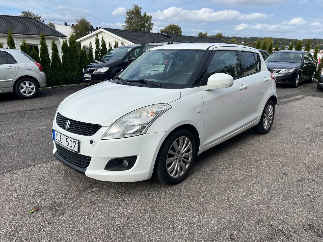 Suzuki Swift 2011, photo 4/10