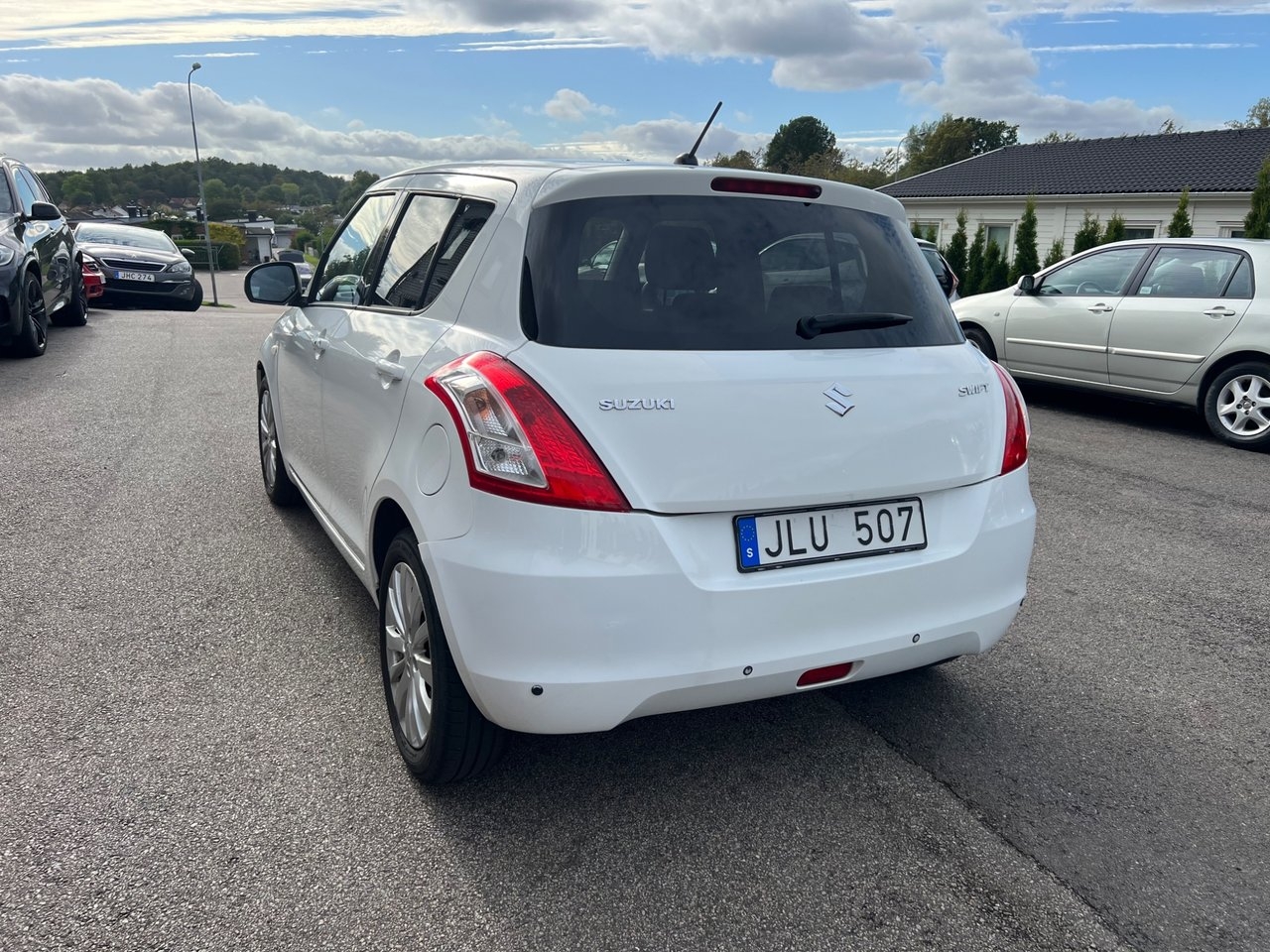 Suzuki Swift 2011, photo 7/10