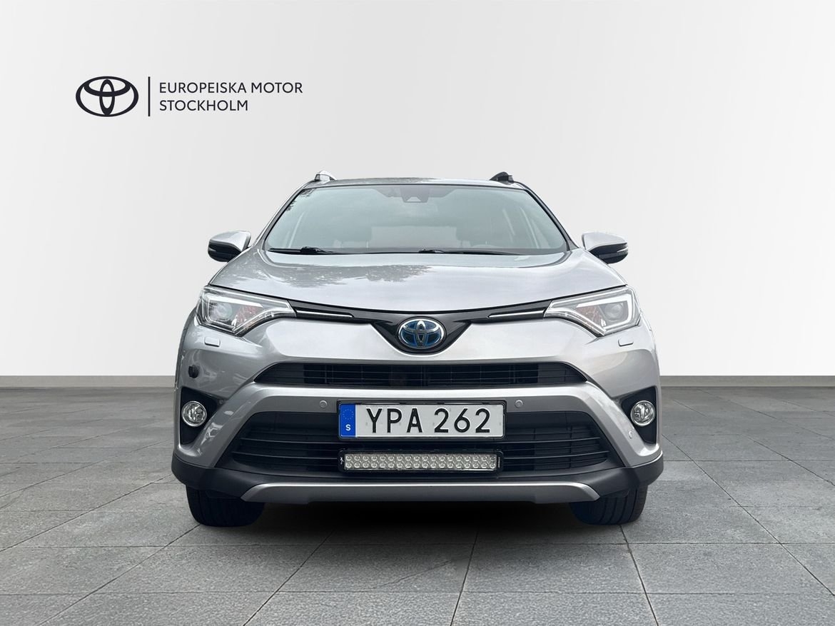 Toyota RAV4 2017, bild 6/11