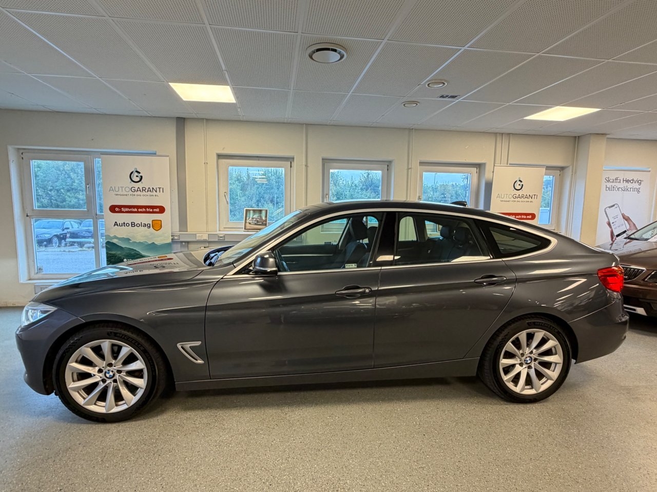 BMW 320 2014, bild 6/10