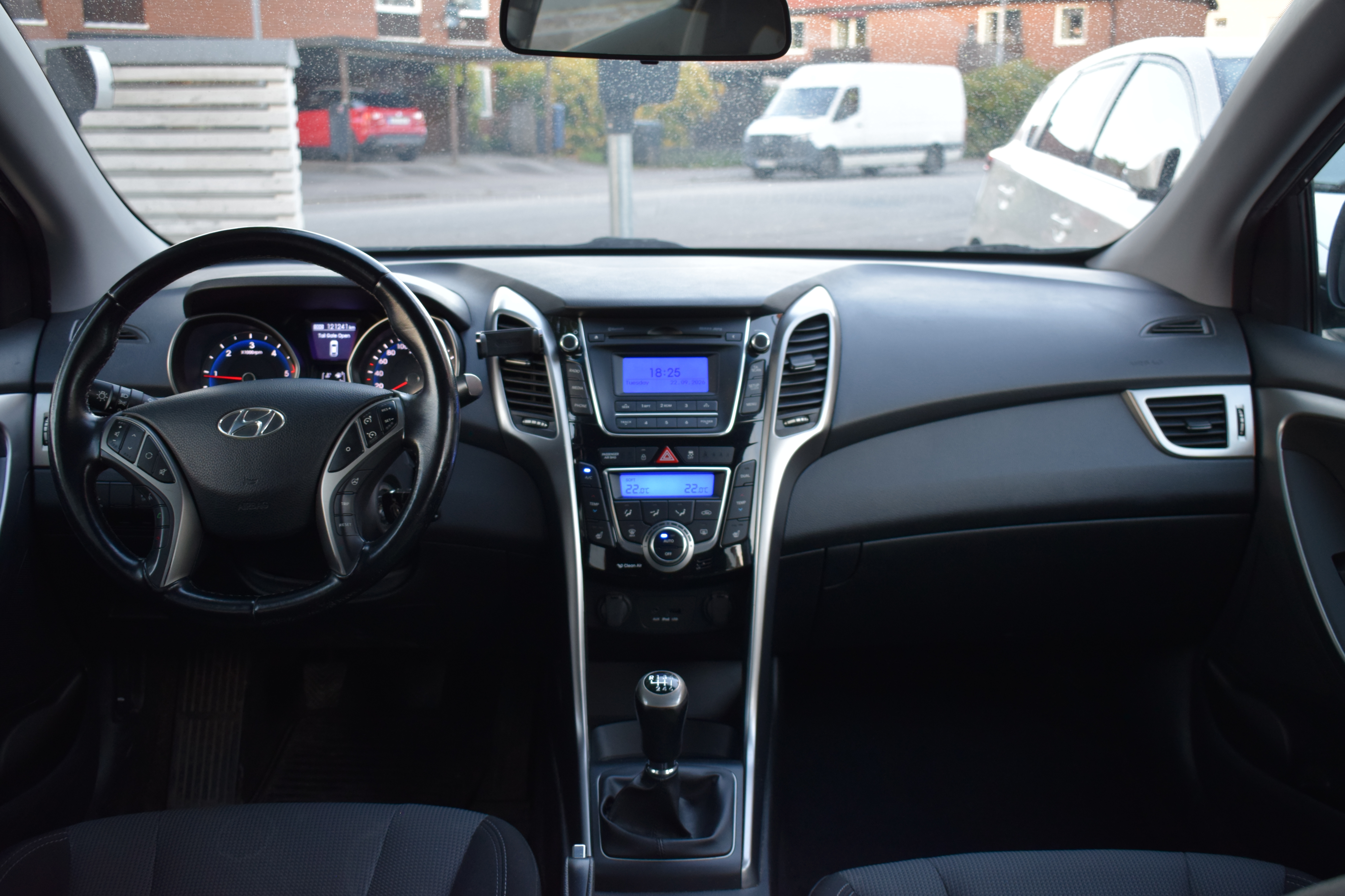 Hyundai i30 Kombi 1.6 CRDi Manuell 2014, bild 7/8