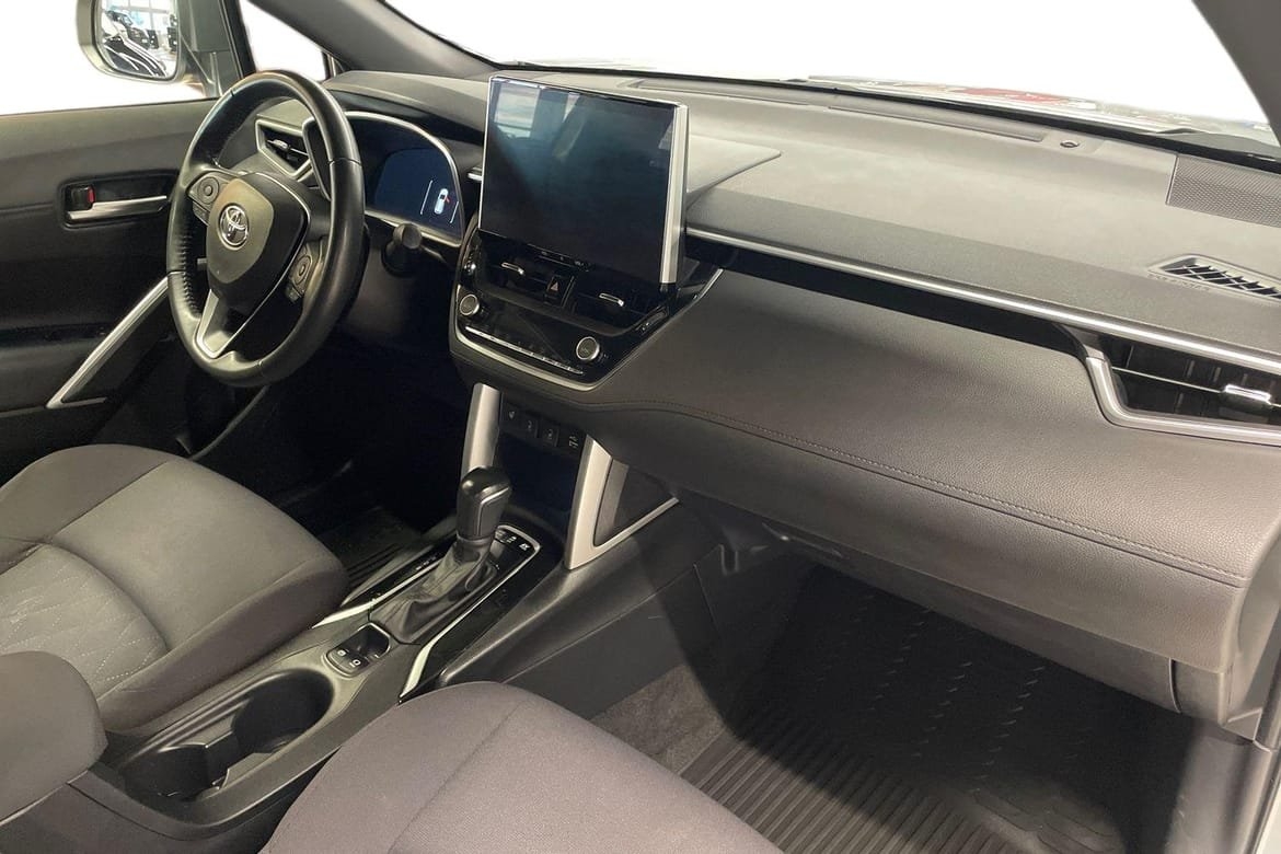 Toyota Corolla Cross 2023, bild 7/21