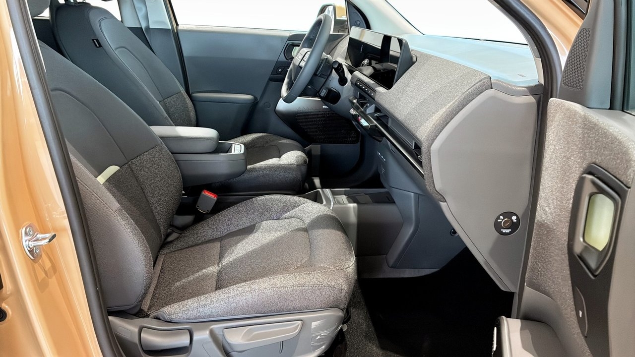 Kia EV2 Plus Standard Range, Lagerbil 2027, bild 3/10