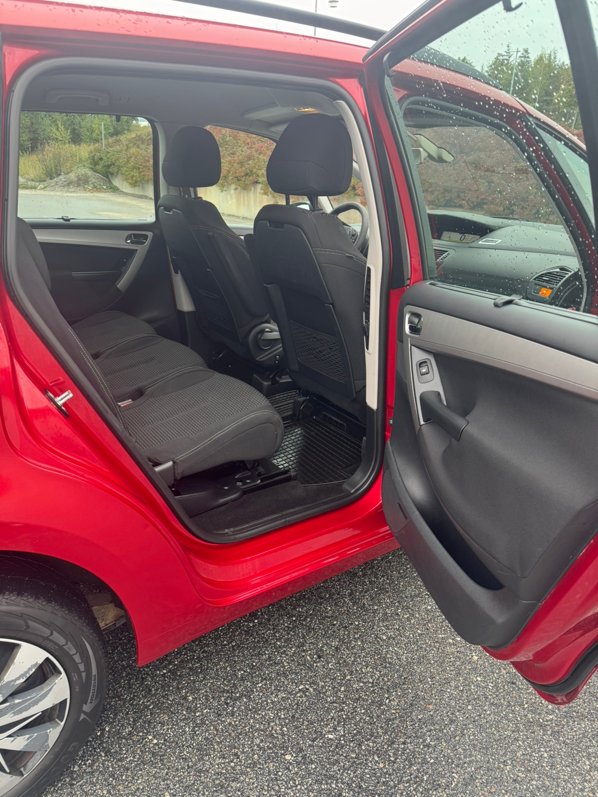 Citroen Grand C4 Picasso 1.6 VTi Manuell 2010, photo 4/10