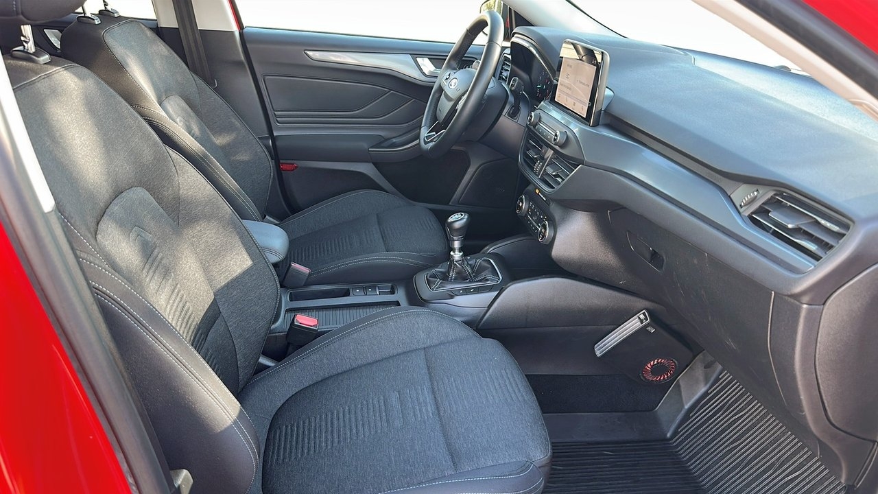 Ford Focus 2020, photo 3/17