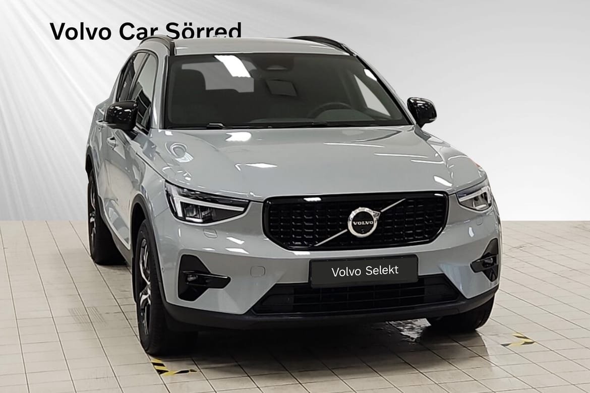 Volvo XC40 B3 FWD Bensin Plus Dark, Drag 2025, bild 6/10