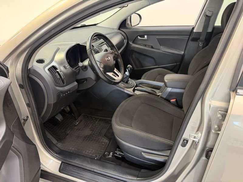 Kia Sportage 2.0 CRDi AWD Manuell, 184hk 2013, bild 8/8