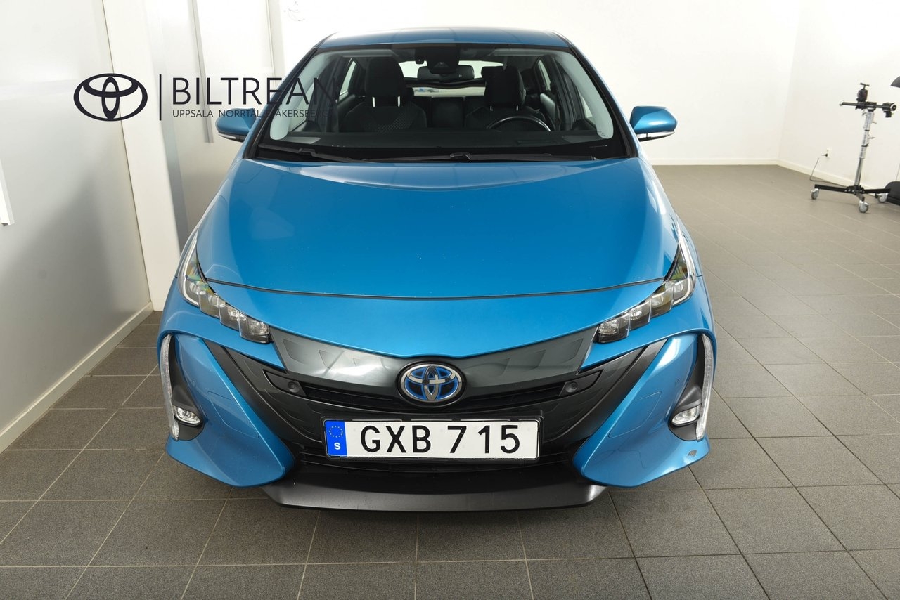 Toyota Prius Plug-in Hybrid 2019, bild 5/10