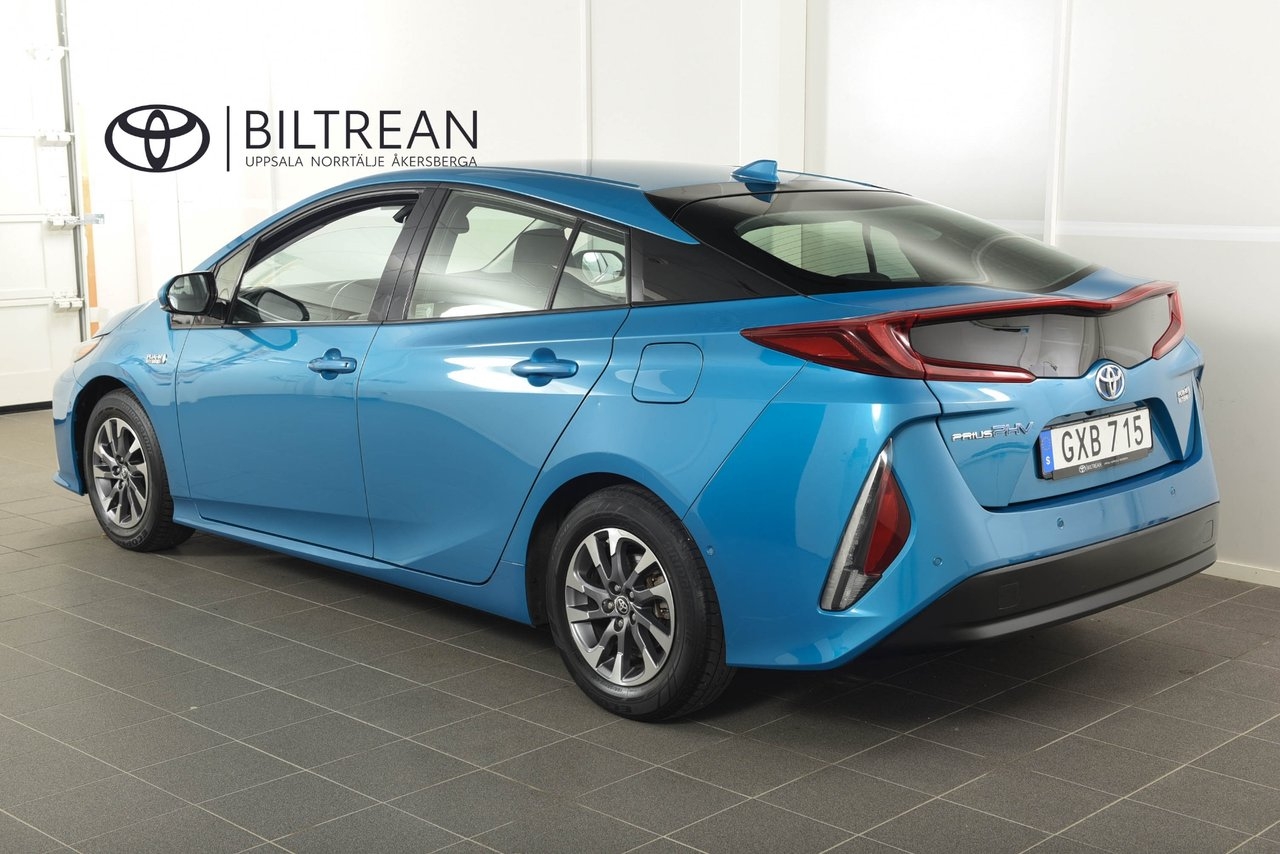 Toyota Prius Plug-in Hybrid 2019, bild 2/10