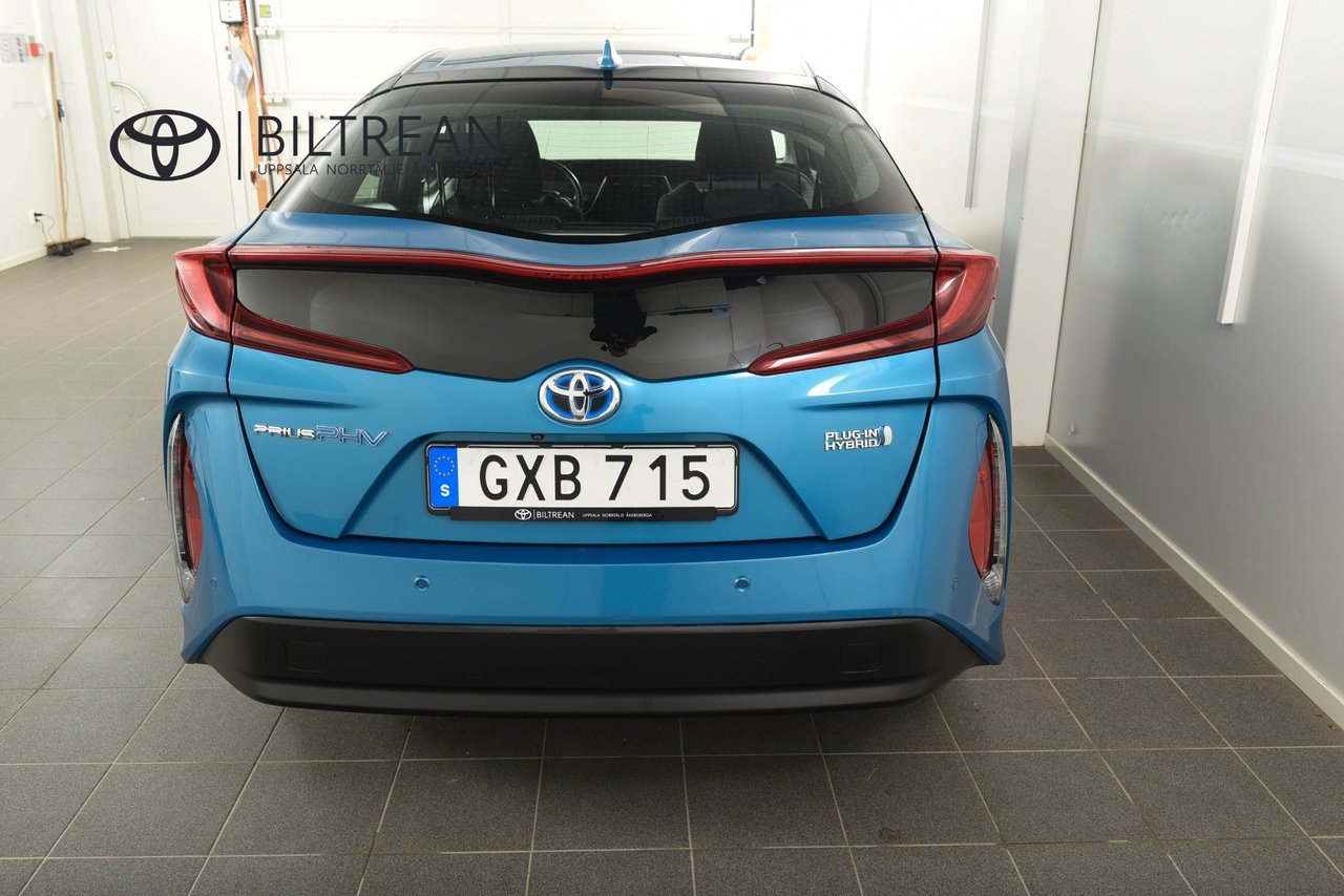 Toyota Prius Plug-in Hybrid 2019, bild 4/10
