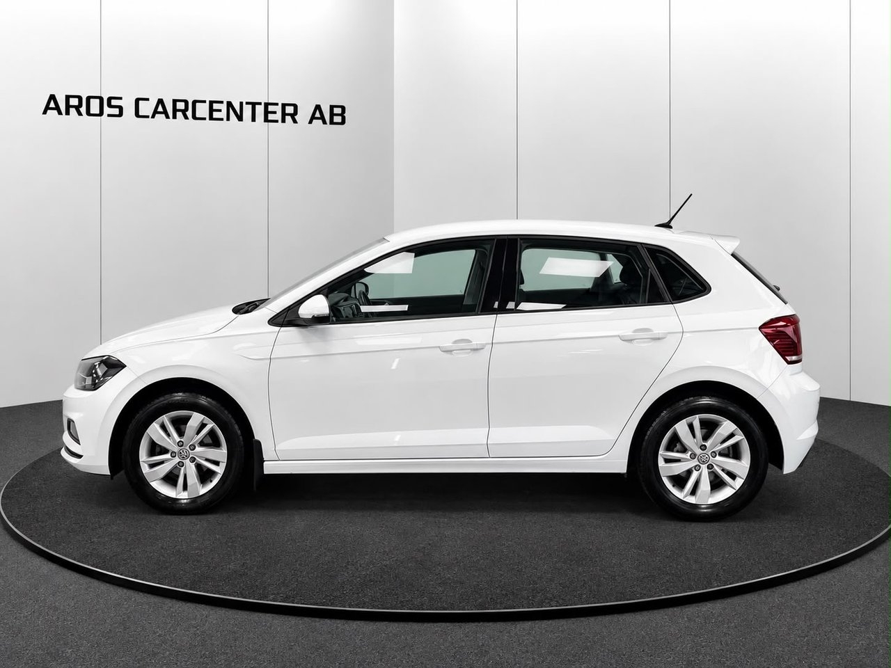 Volkswagen Polo 2018, bild 2/10