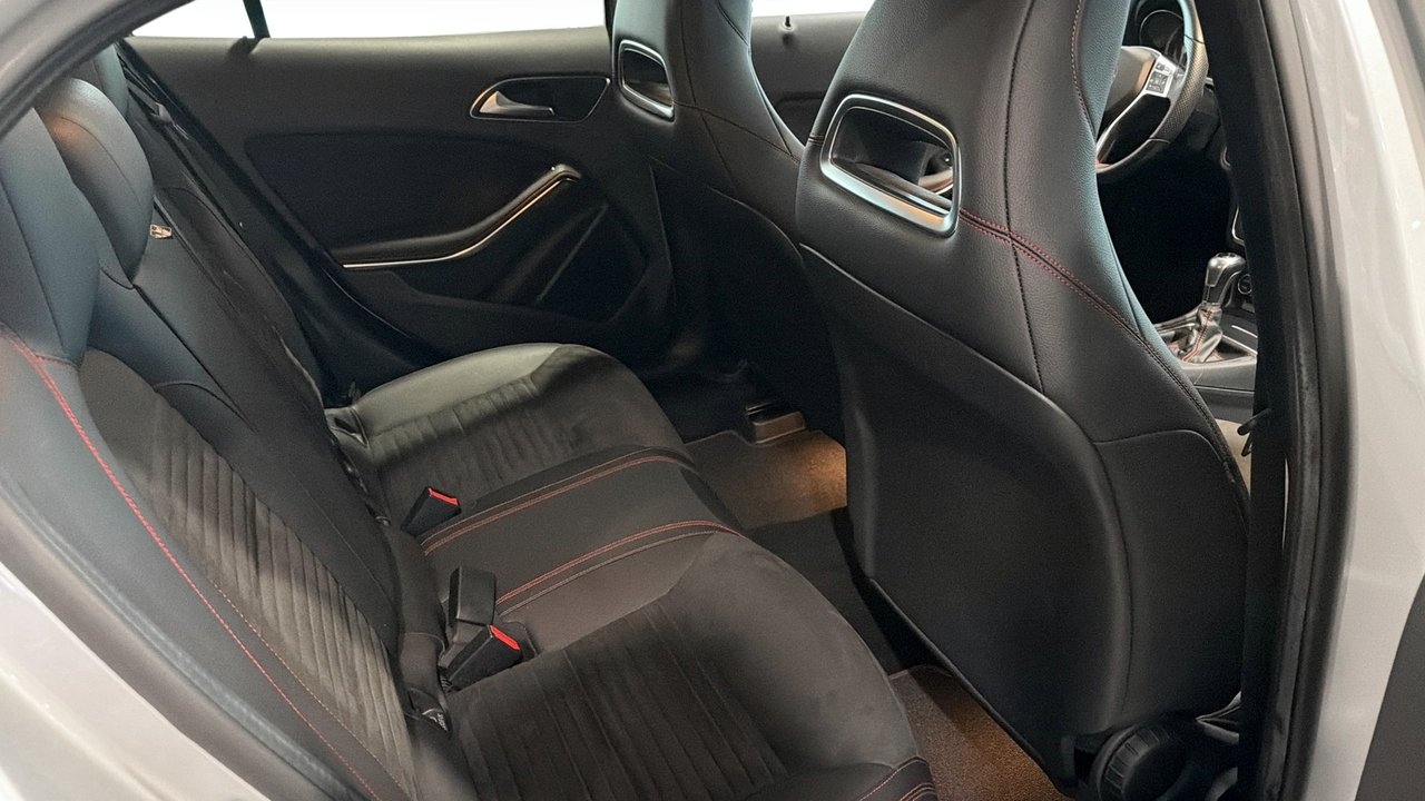 Mercedes-Benz GLA 2015, bild 5/9