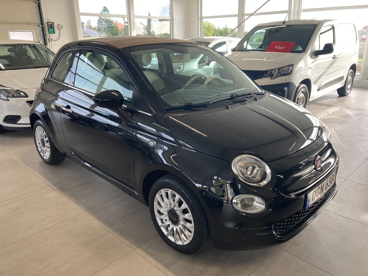 Fiat 500C 1.2 8V Dualogic Lounge Euro 6 2020, bild 2/5