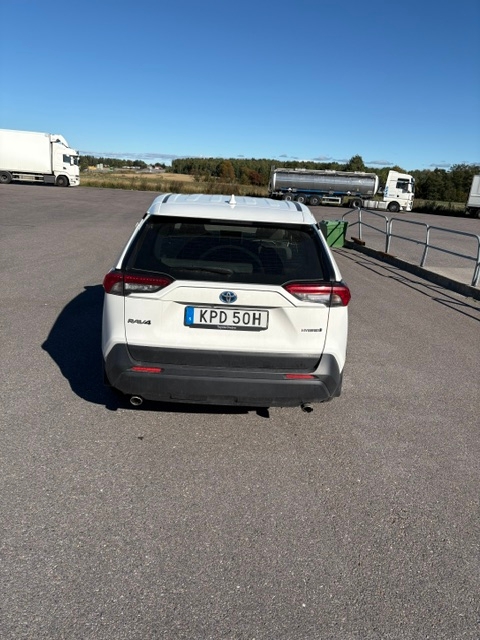 Toyota RAV4 2021, kuva 3/10
