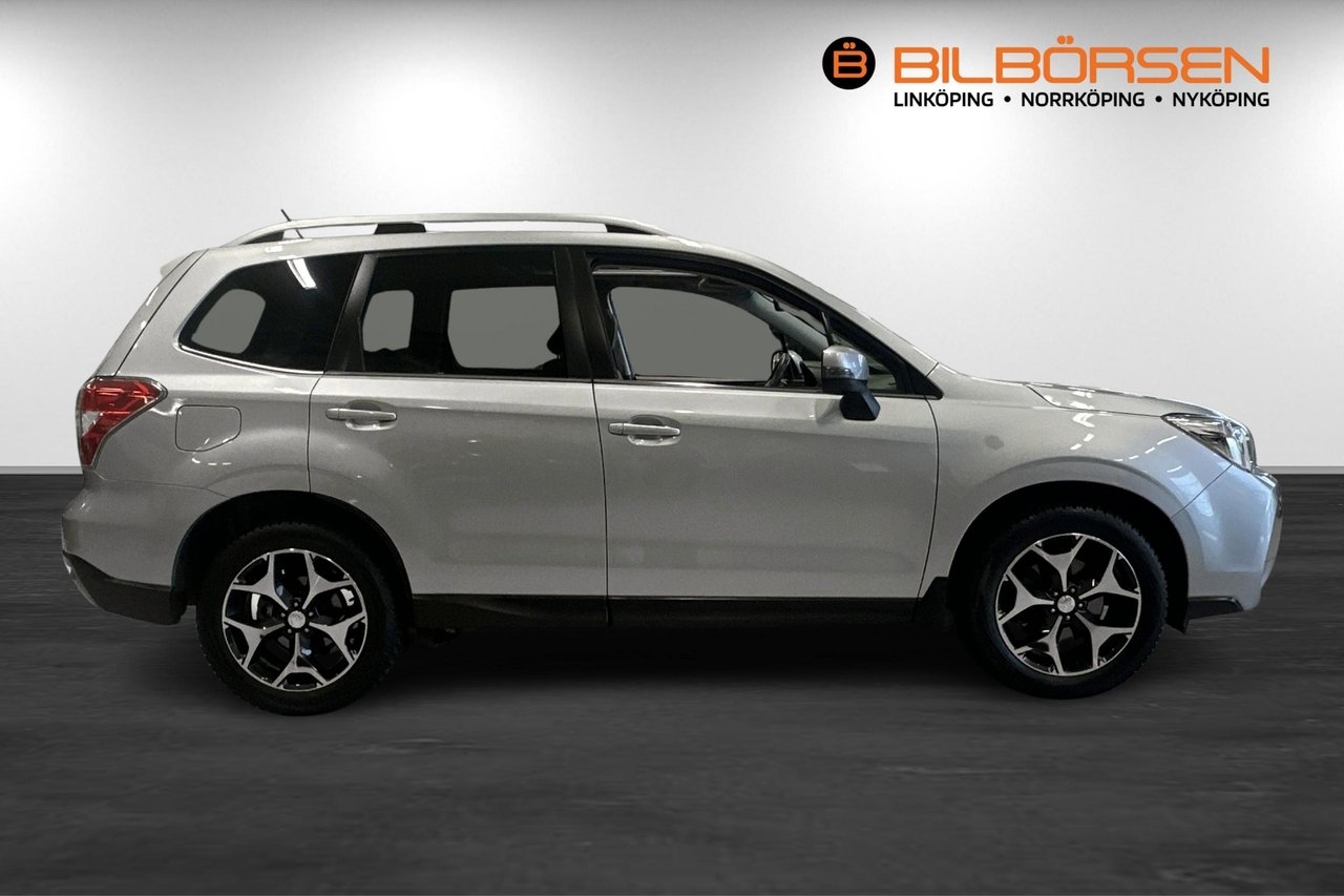 Subaru Forester 2.0 XT 4WD 241hk 2014, bild 4/10