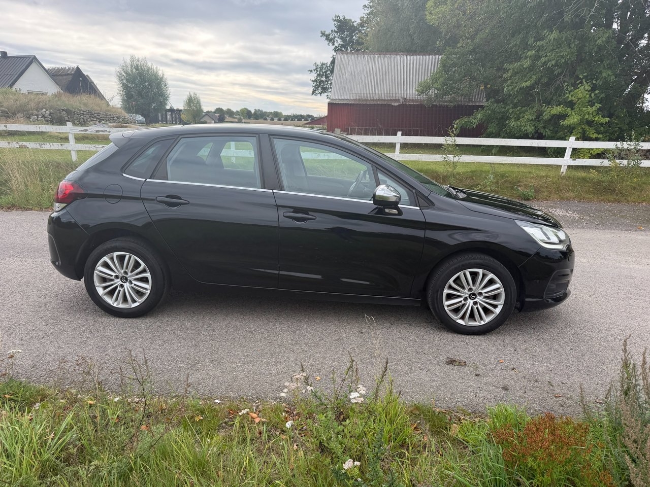 Citroen C4 1.6 BlueHDi EAT automat 2016, bild 3/6