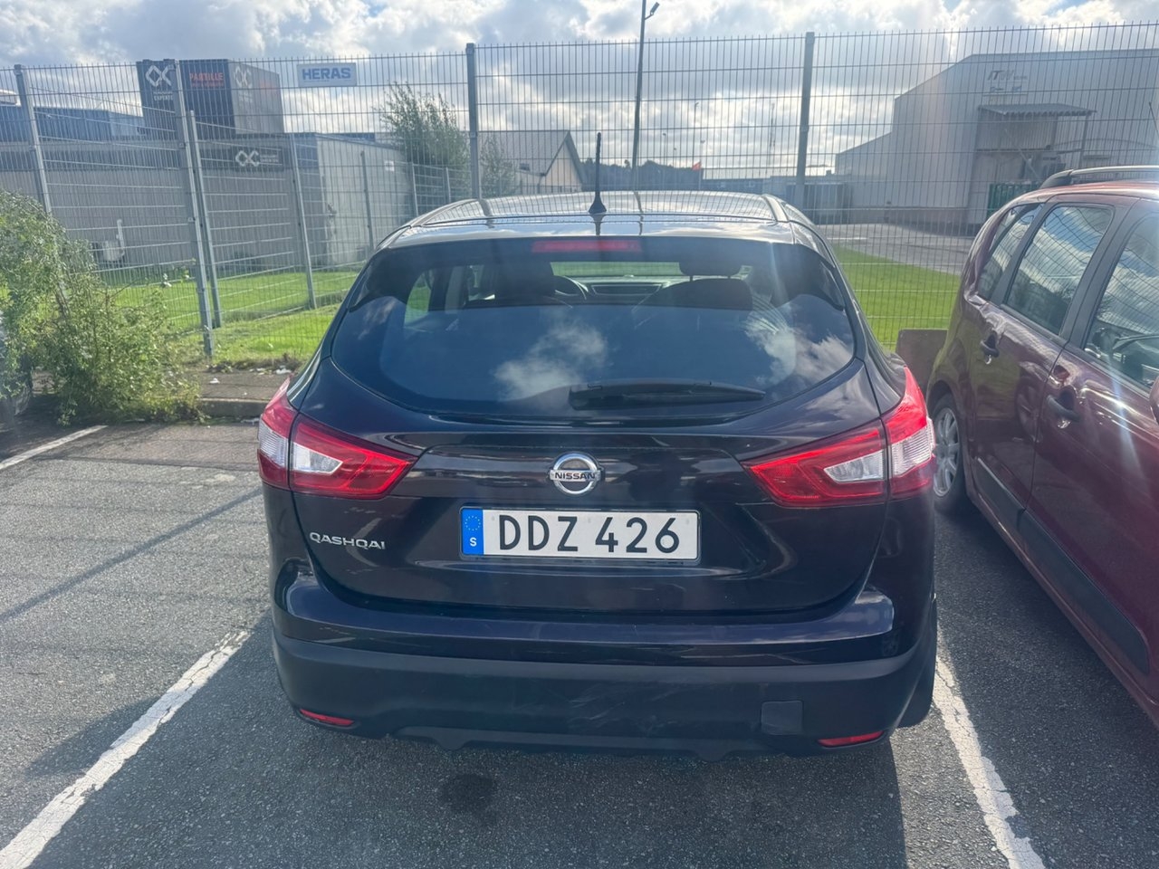 Nissan Qashqai 1.2 DIG-T Visia Euro 5 2014, bild 2/6