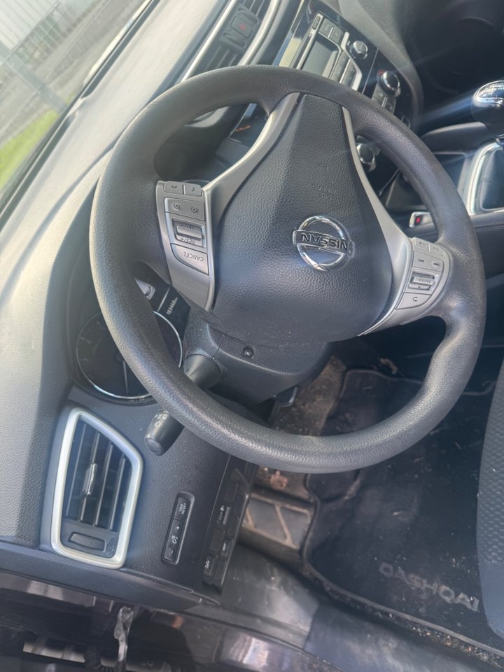 Nissan Qashqai 1.2 DIG-T Visia Euro 5 2014, bild 4/6