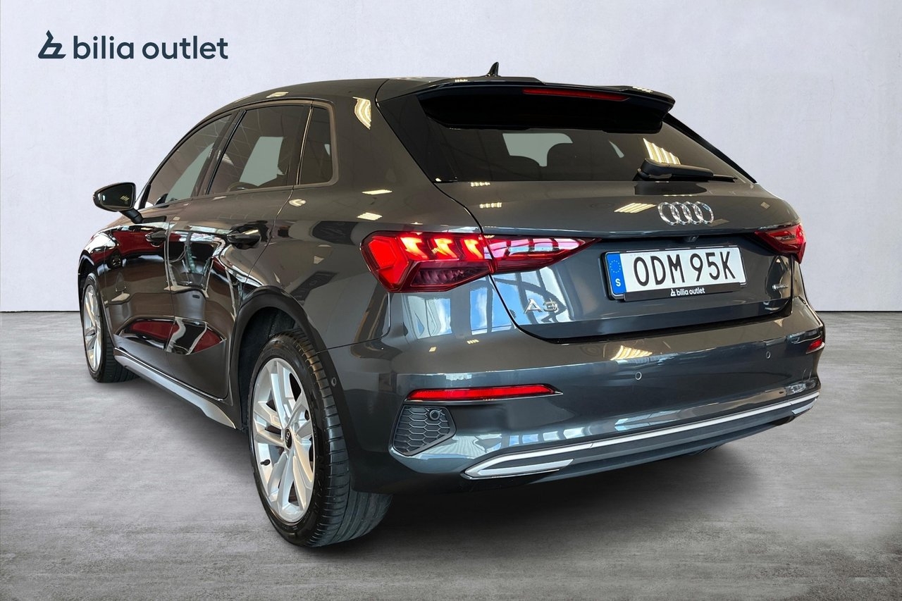 Audi A3 2023, photo 4/10