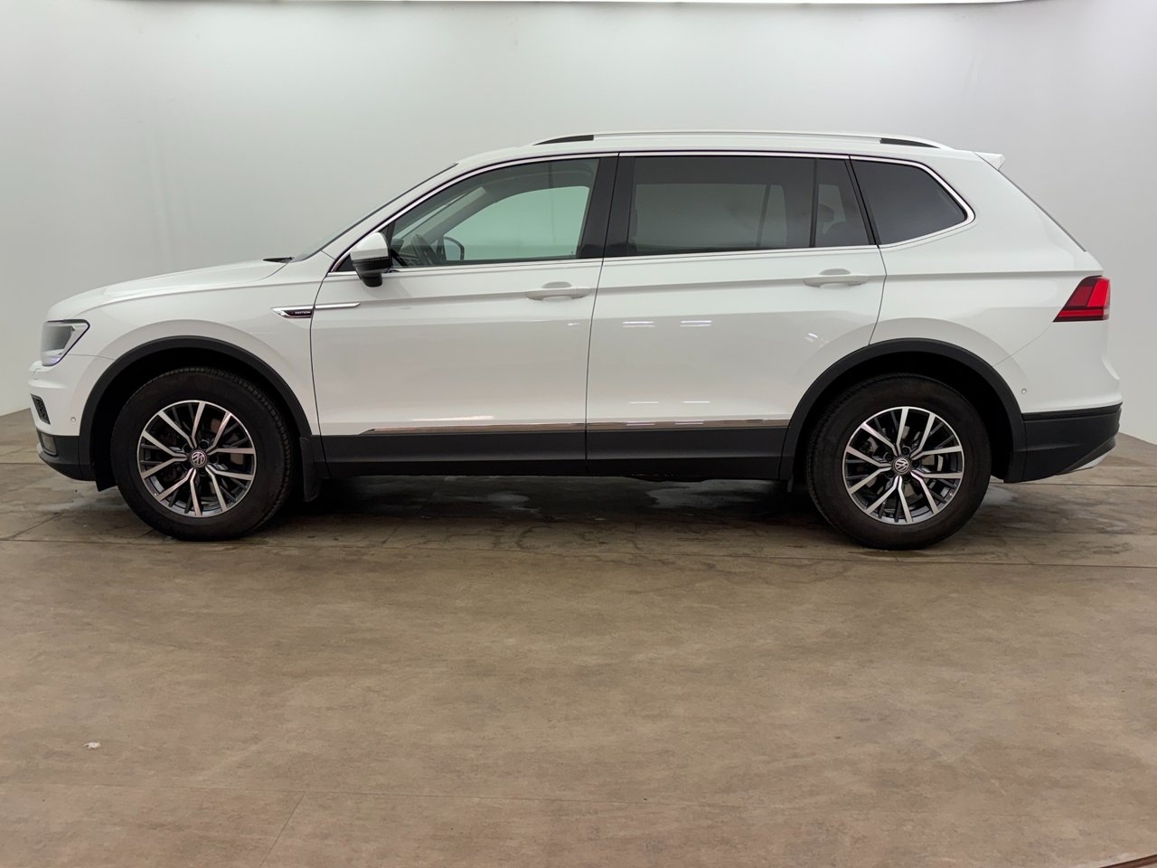 Volkswagen Tiguan Allspace 2020, bild 3/10