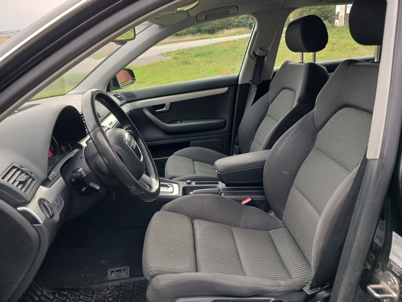 Audi A4 2008, bild 7/10