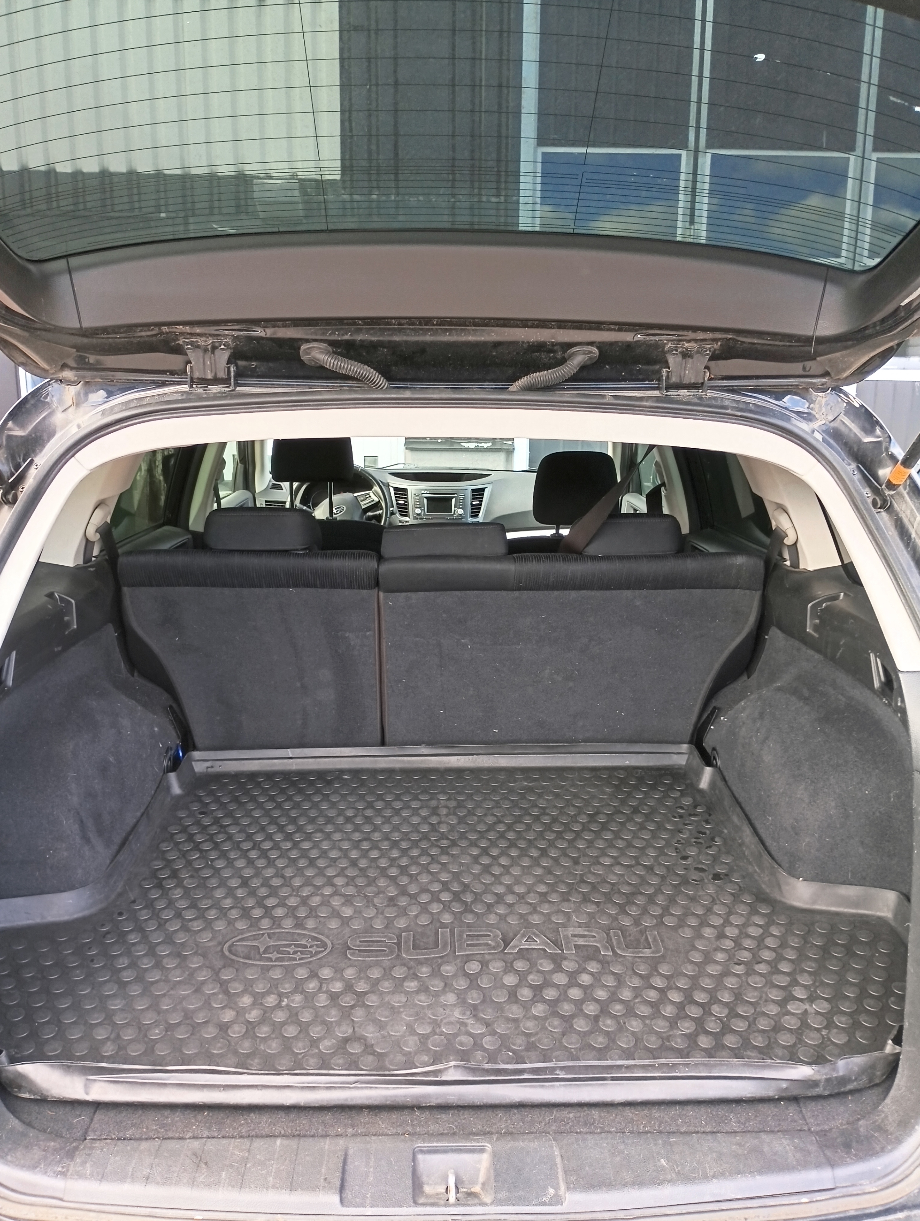 Subaru Outback 2.0 4WD Manuell 2014, bild 6/10