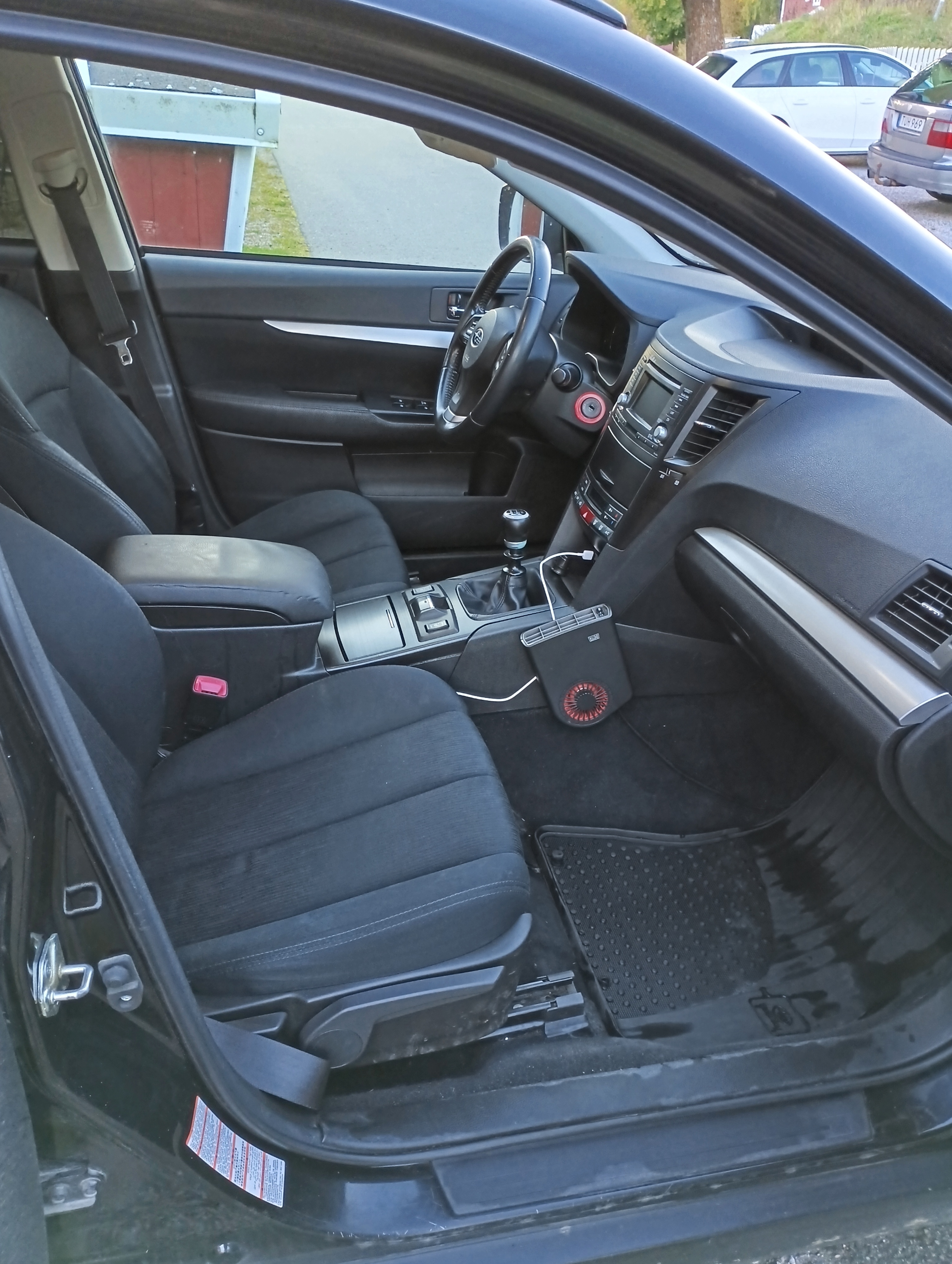 Subaru Outback 2.0 4WD Manuell 2014, bild 5/10