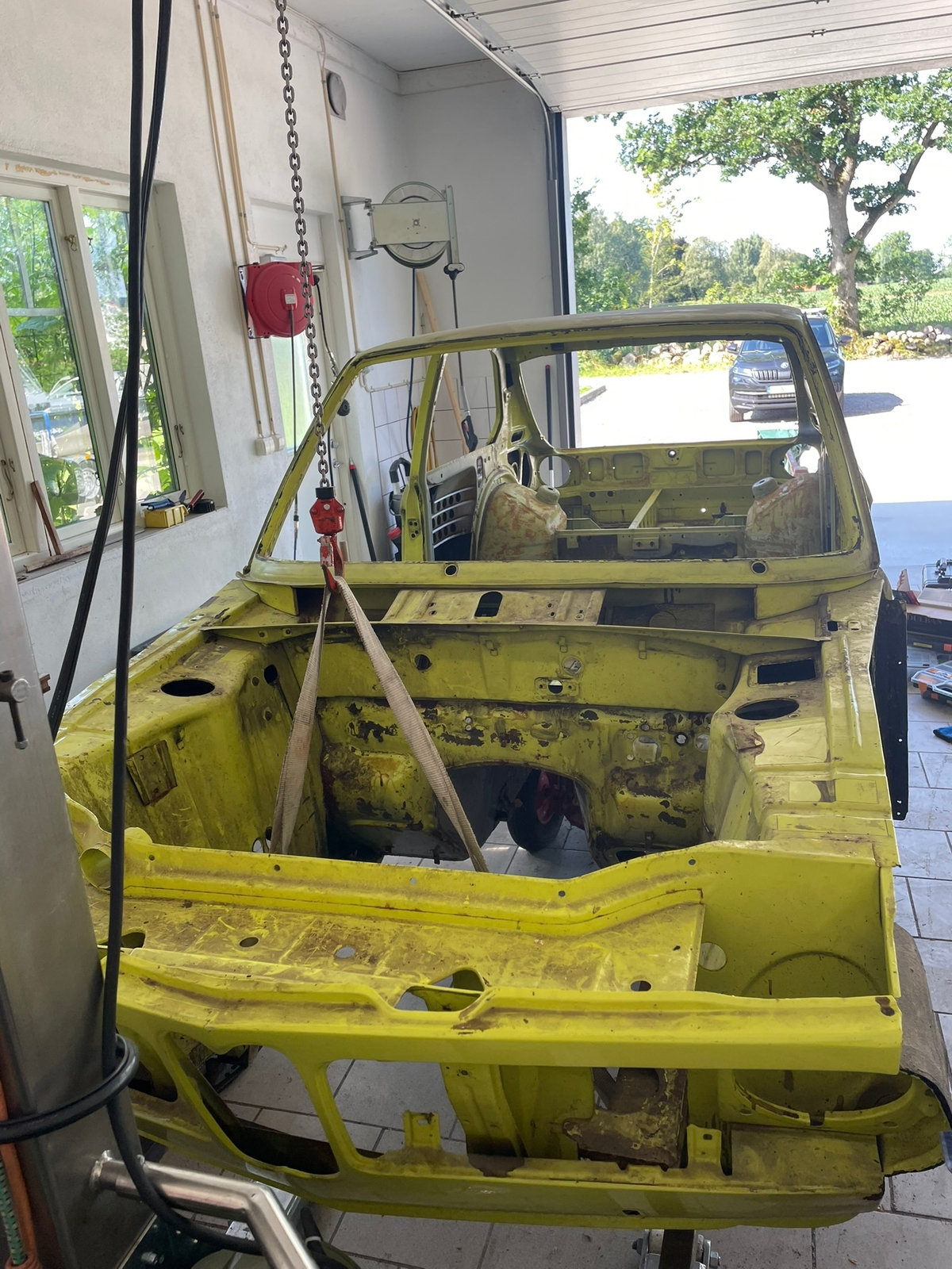 BMW 2002 Touring Manuell 1973, bild 6/7