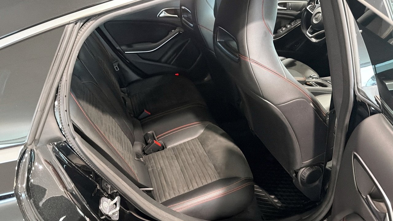 Mercedes-Benz CLA 200 AMG-Line 2019, bild 5/9