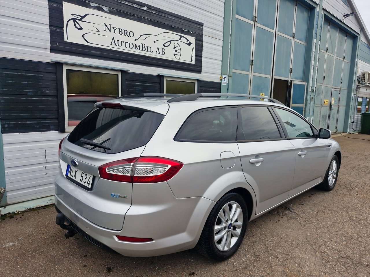 Ford Mondeo 2011, bild 2/10