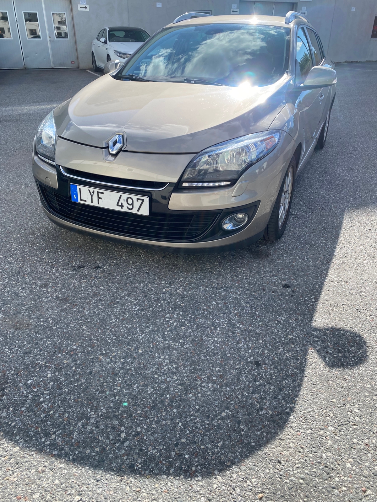 Renault Megane III Grandtour 1.5 dCi EDC 2012, bild 4/10
