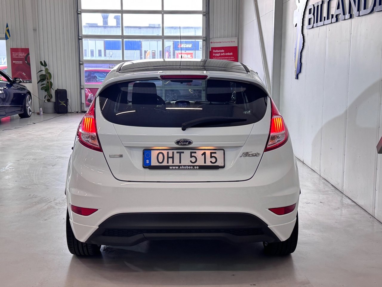 Ford Fiesta 2017, photo 6/10