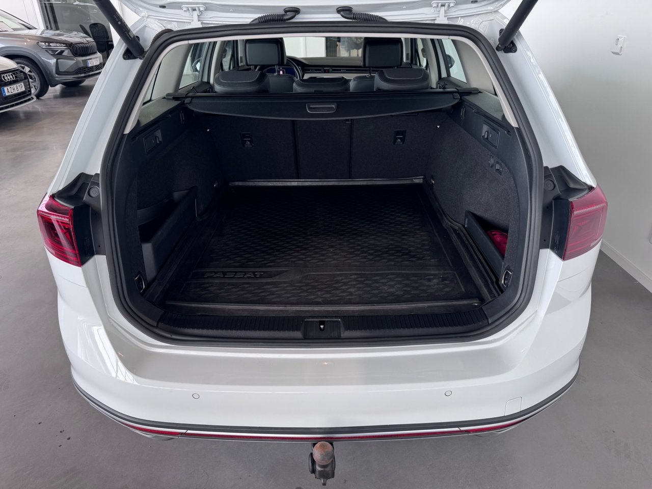 Volkswagen Passat 2022, kuva 5/10