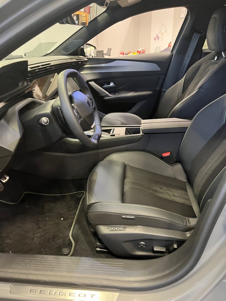 Peugeot 408 2026, bild 6/6