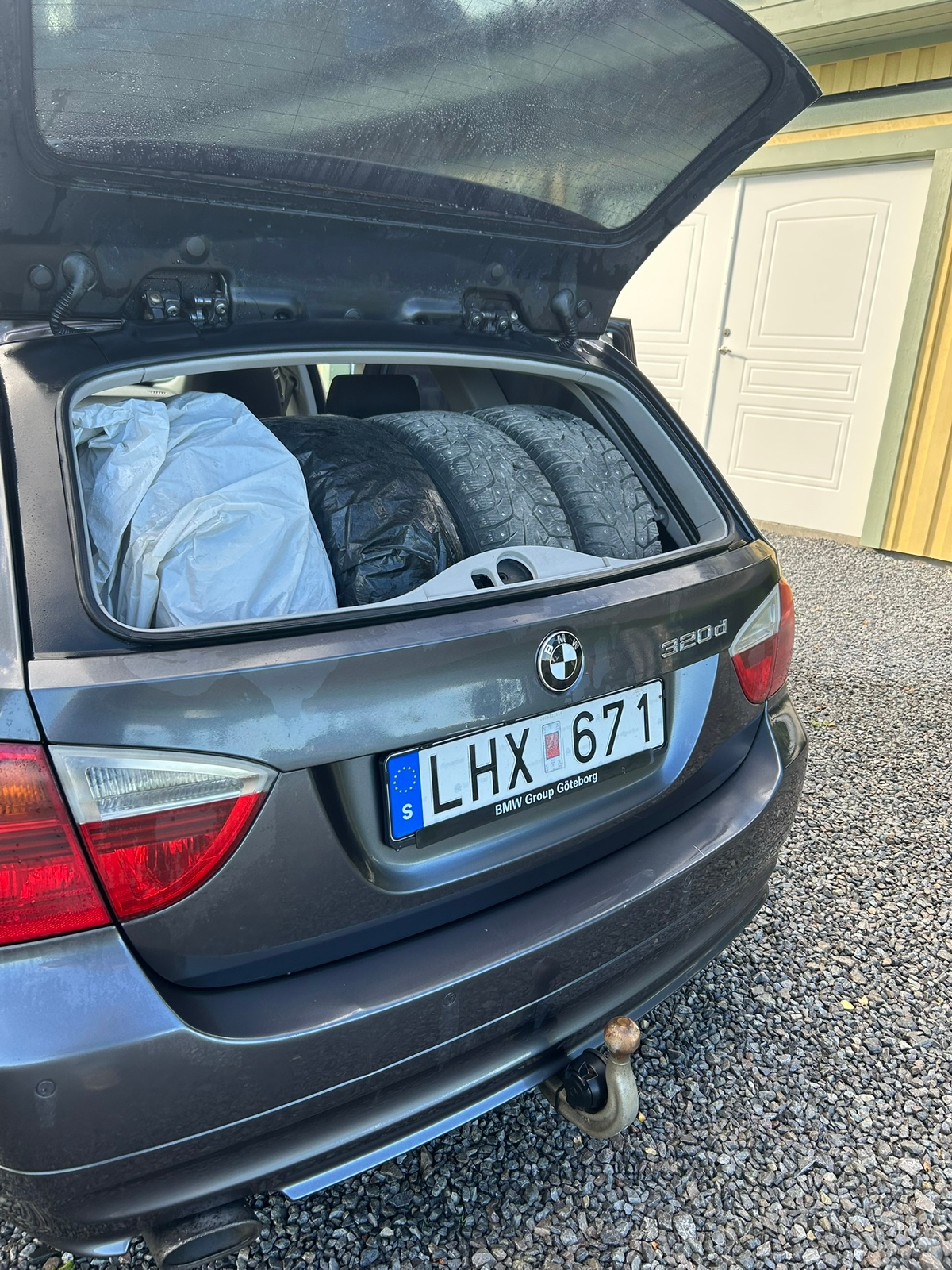 BMW 320 d Touring Automatisk 2008, bild 3/6