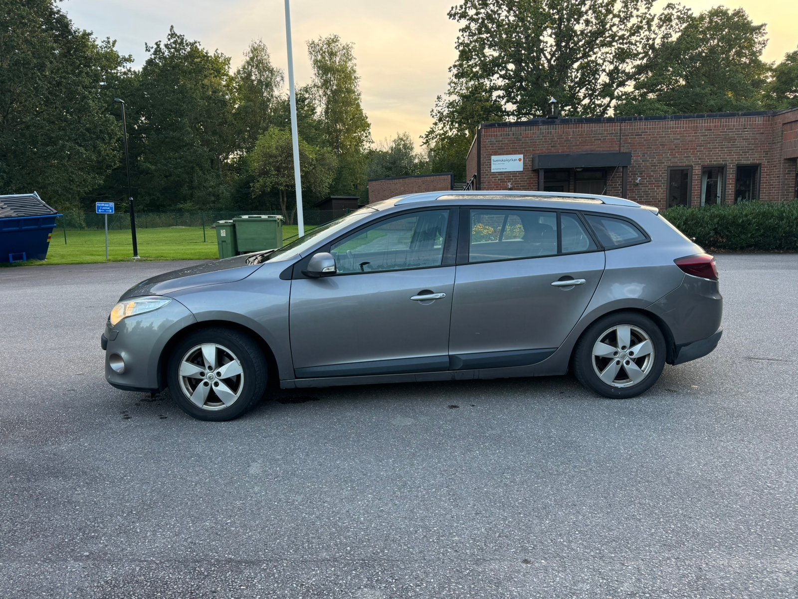 Renault Megane 2012, bild 2/10