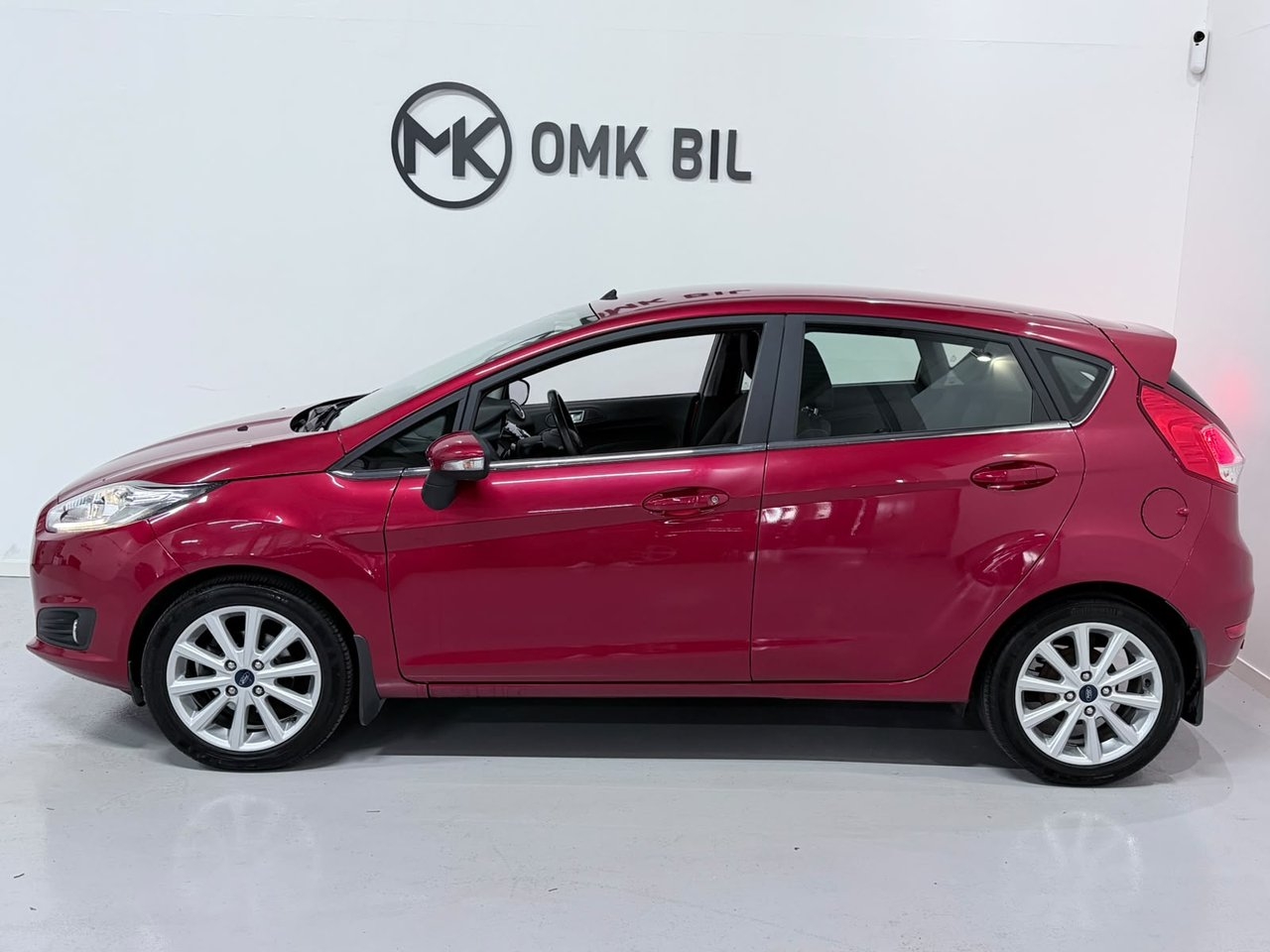Ford Fiesta 2016, bild 5/10