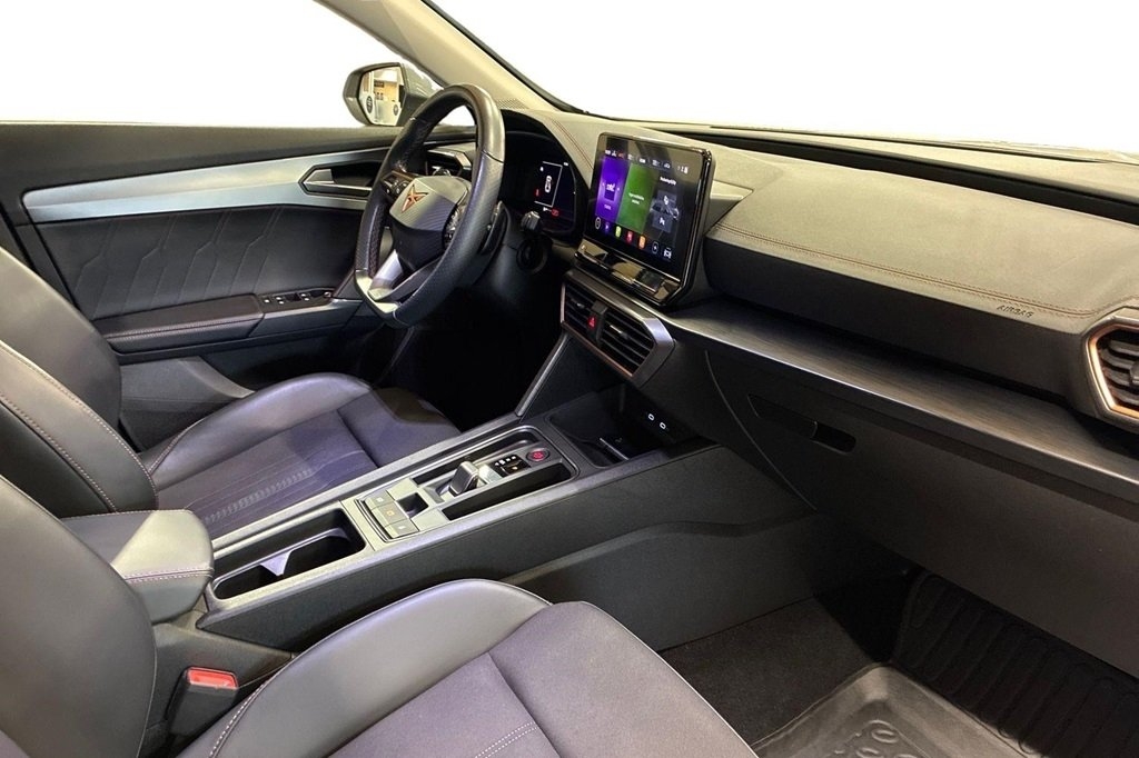 Cupra Formentor 2022, photo 6/10