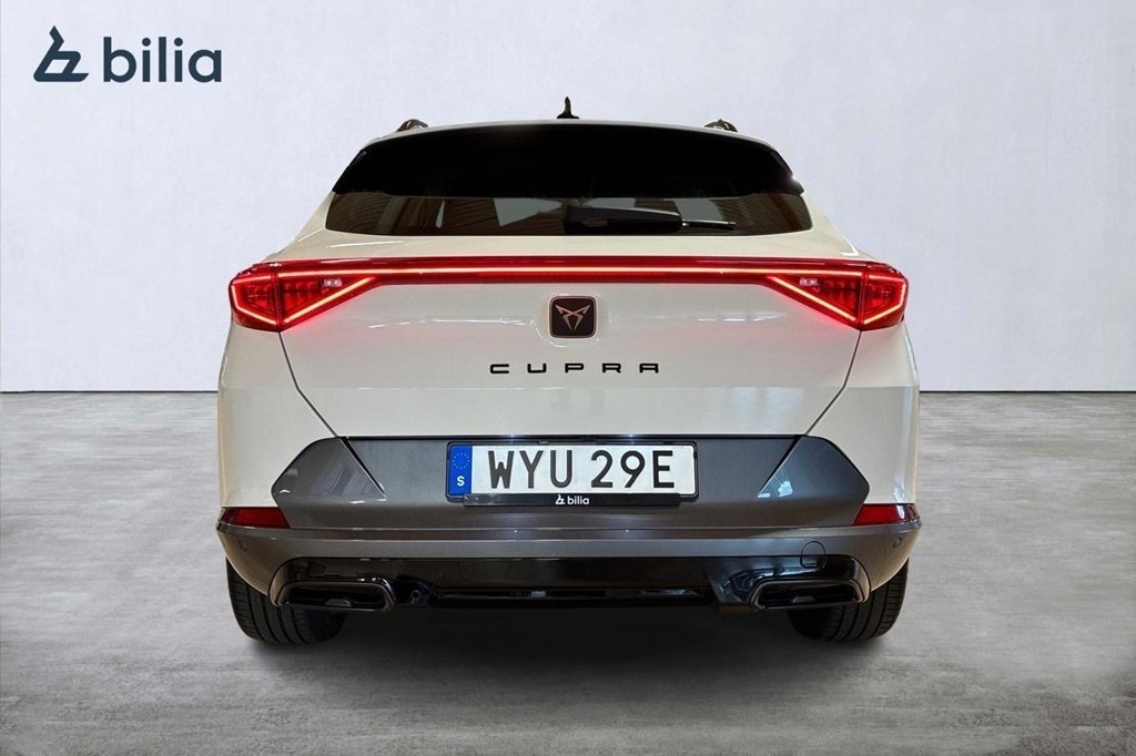 Cupra Formentor 2022, photo 4/10