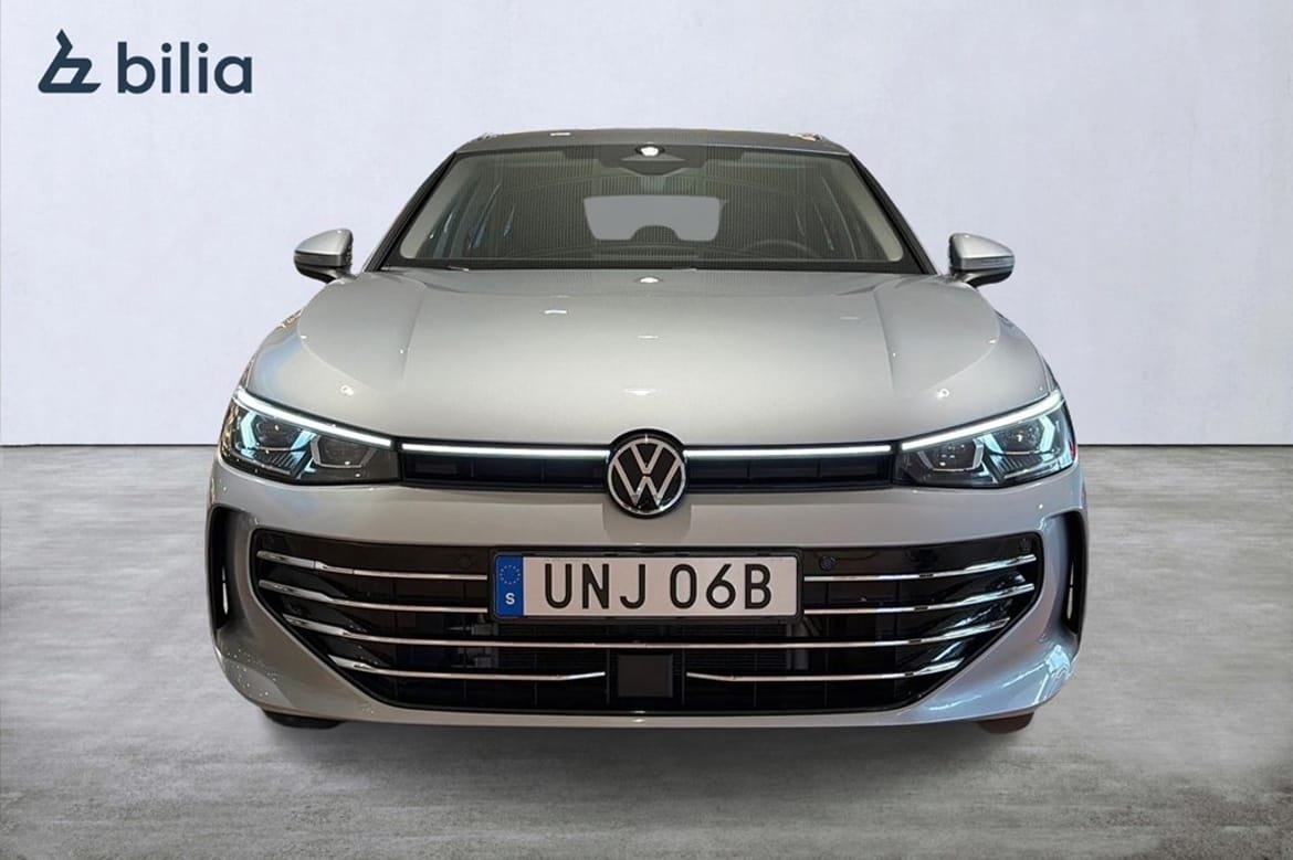 Volkswagen Passat 2025, bild 2/10