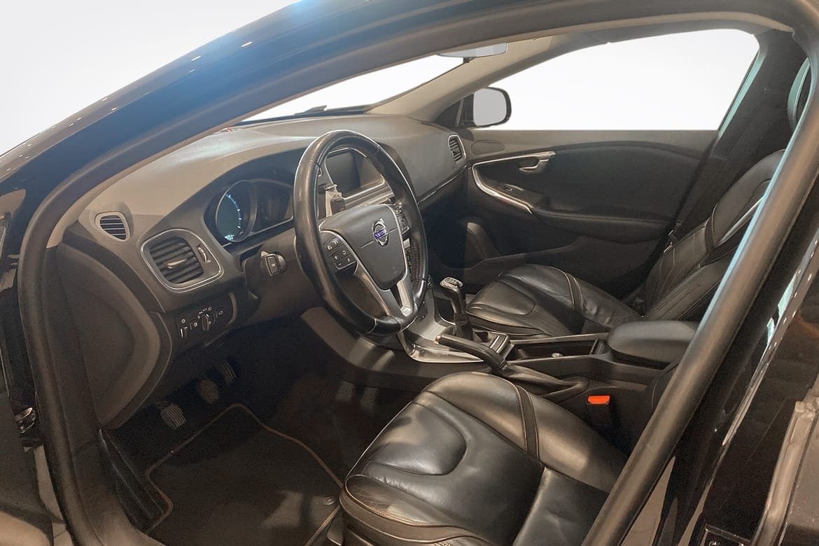 Volvo V40 Cross Country 2015, kuva 6/10