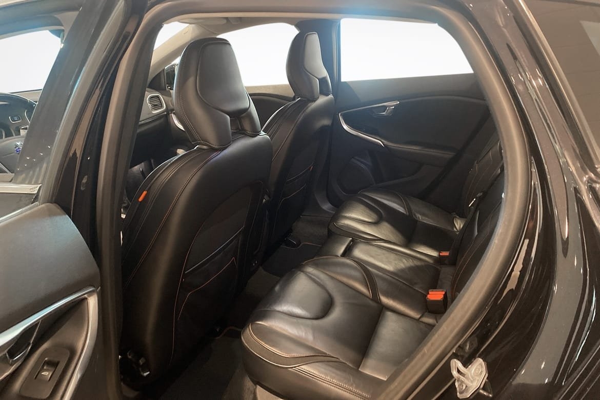 Volvo V40 Cross Country 2015, kuva 7/10