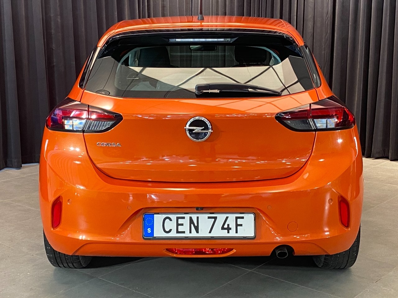 Opel Corsa 1.2 Turbo Elegance 2020, kuva 2/38