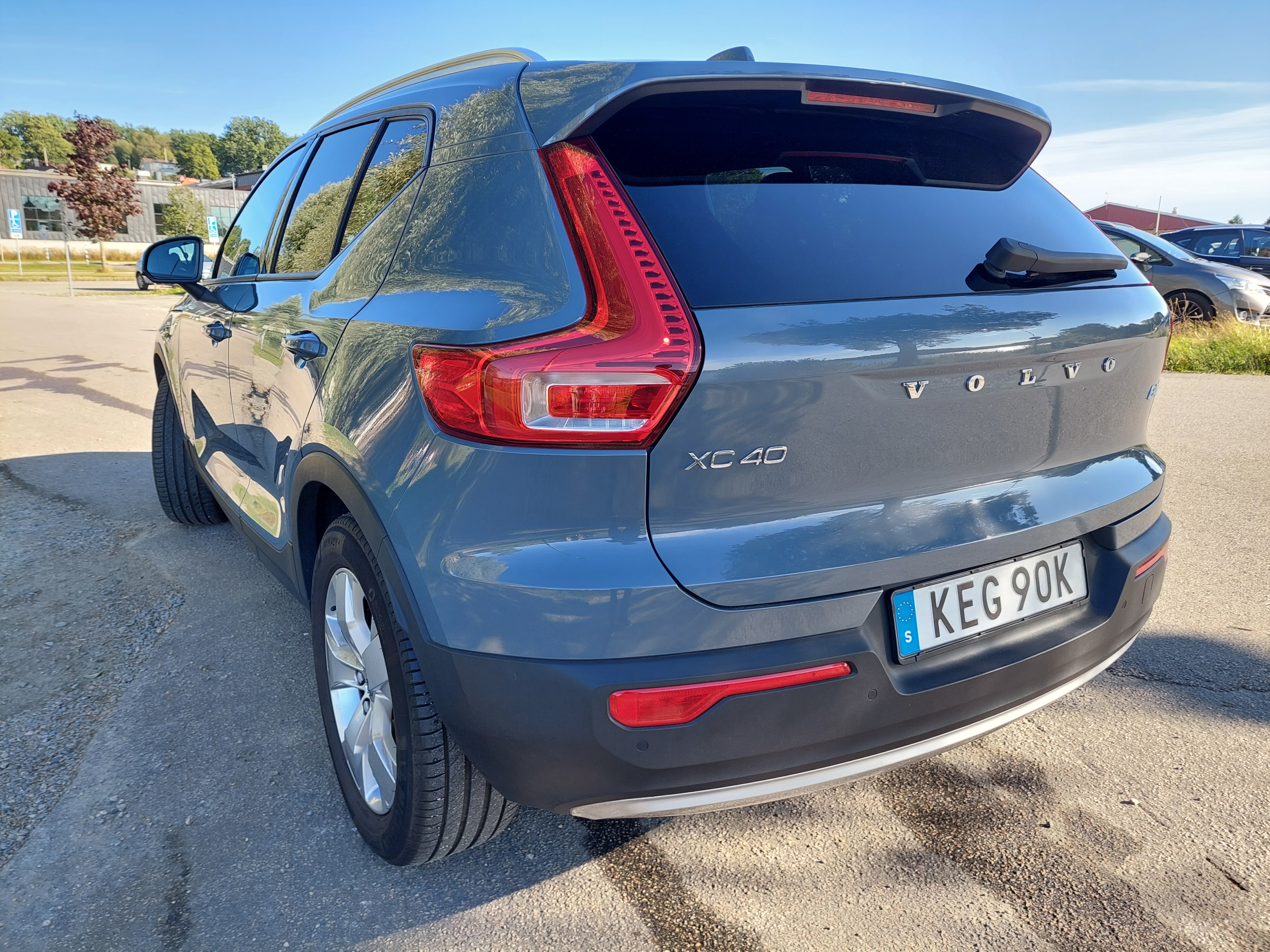 Volvo XC40 B4 DCT 2022, bild 6/8