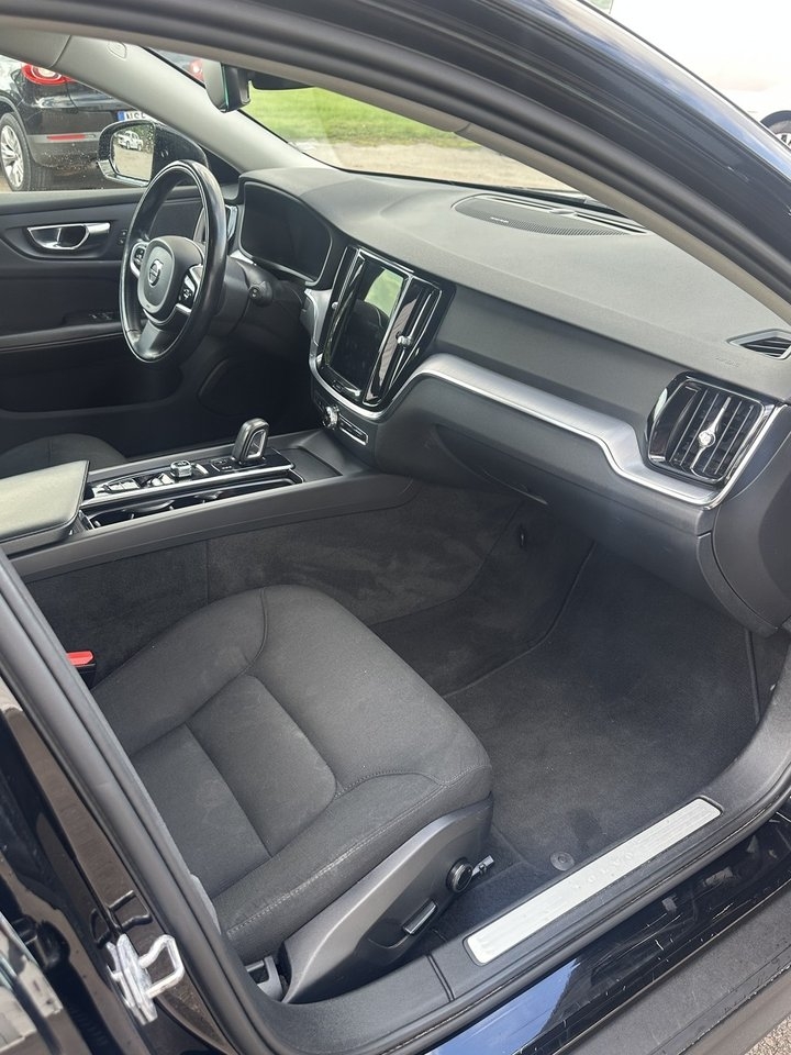 Volvo V60 Cross Country 2021, bild 6/8